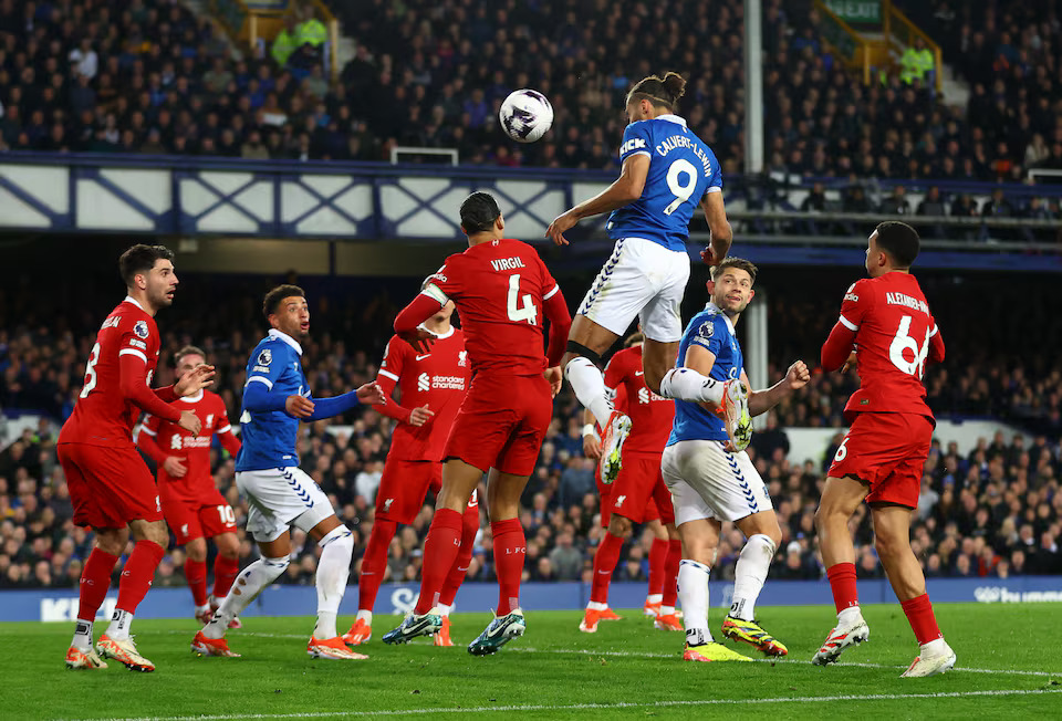 Everton yagabanyije amahirwe ya Liverpool muri Premier League