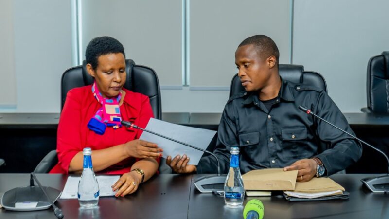 Umuhanzi THOMSON abaye umukandida wa 6 ushaka kuyobora u Rwanda