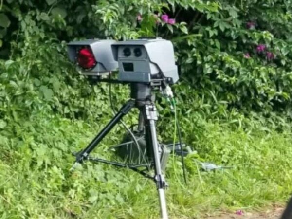 Abagize inteko ishingamategeko basabye ko CAMERA zo ku muhanda zikurwa mu bihuru