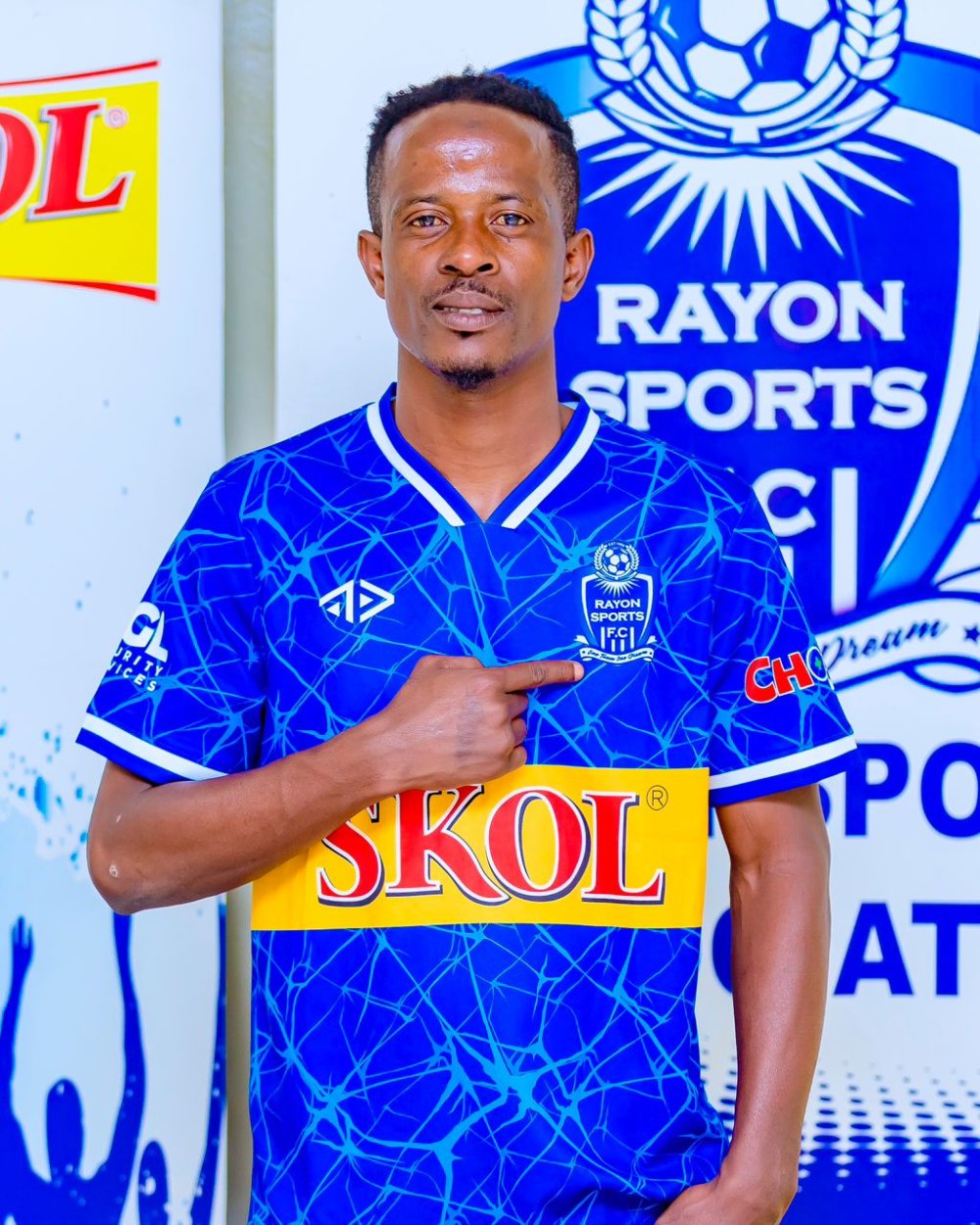 Nyuma y’Imyaka 17 Aba Rayon bongeye kwakira HARUNA Niyonzima