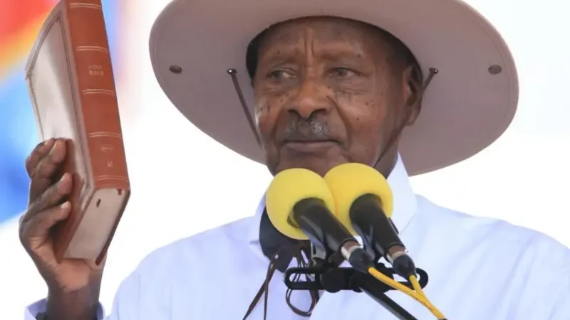 “Dushake ubukire” – Museveni mu ijambo ryo kurahira kuri manda ya 7